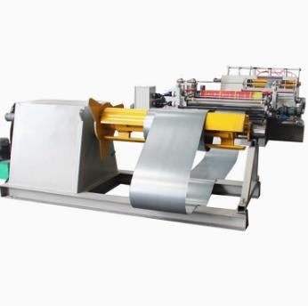 Q235 Kohlenstoffstahl-Farbeinfache aufschlitzende Schneidemaschine-Stahllinie 0,2 - 3.0mm