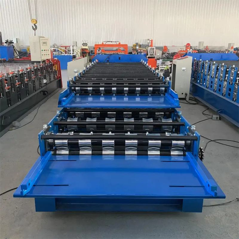 Rolle der Doppelschicht-7.5KW, die Maschine für das weitgespanntes Dach-Blatt Multifunktions bildet