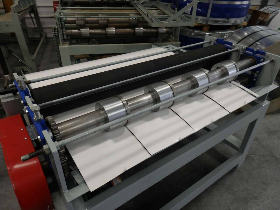 Slitter-automatischer Schnitt zur Längen-Linie Gruppen-Slitter mit manueller abgeschnittener und UNO-Wirbelmaschine