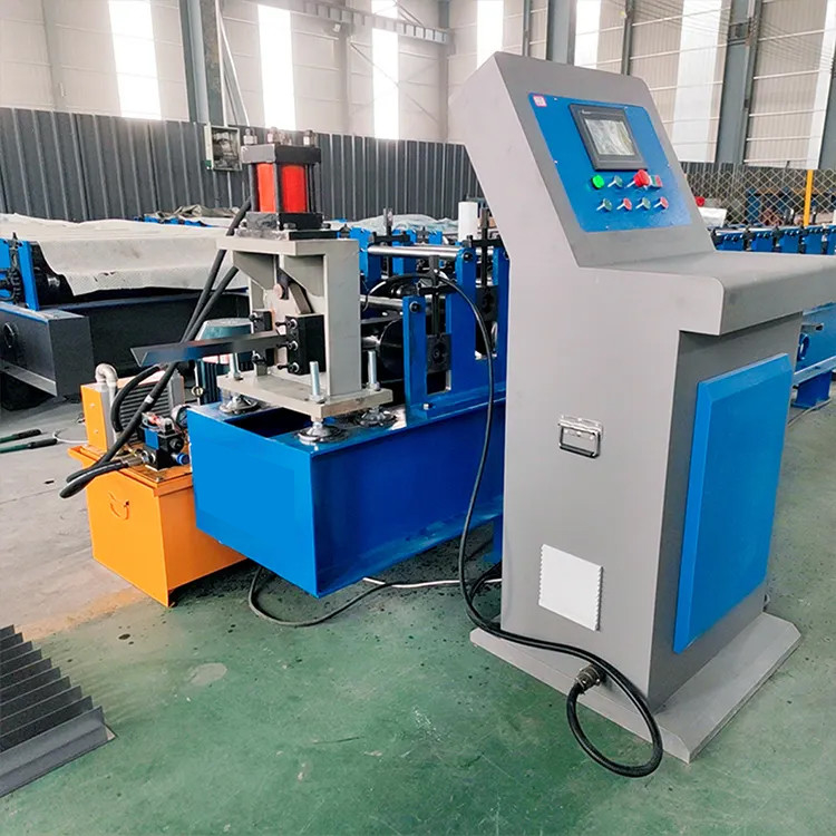 Automatische Metallstreifen-50*50-L-Winkelstahl-Kaltwalzformmaschine nach Maß