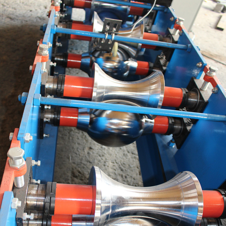 Steuerung Farbstahlrollenmetalldach-Ridge Cap Roll Forming Machines PCL