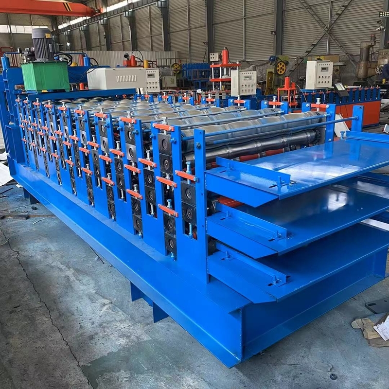 Ketten-Antriebs-Dachplatte-Rolle, welche die Stärke der Maschinen-0.3-0.8mm schneidet Toleranz ±2mm bildet