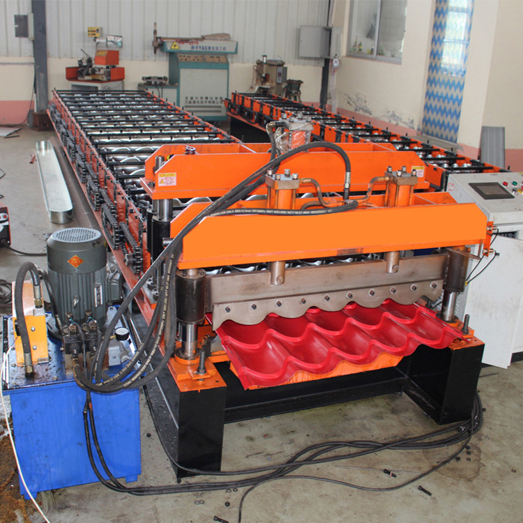 Langfristige Glasfliesen-Dachplatten-Rollformmaschine Kaltwirkungsbreite 1080 mm