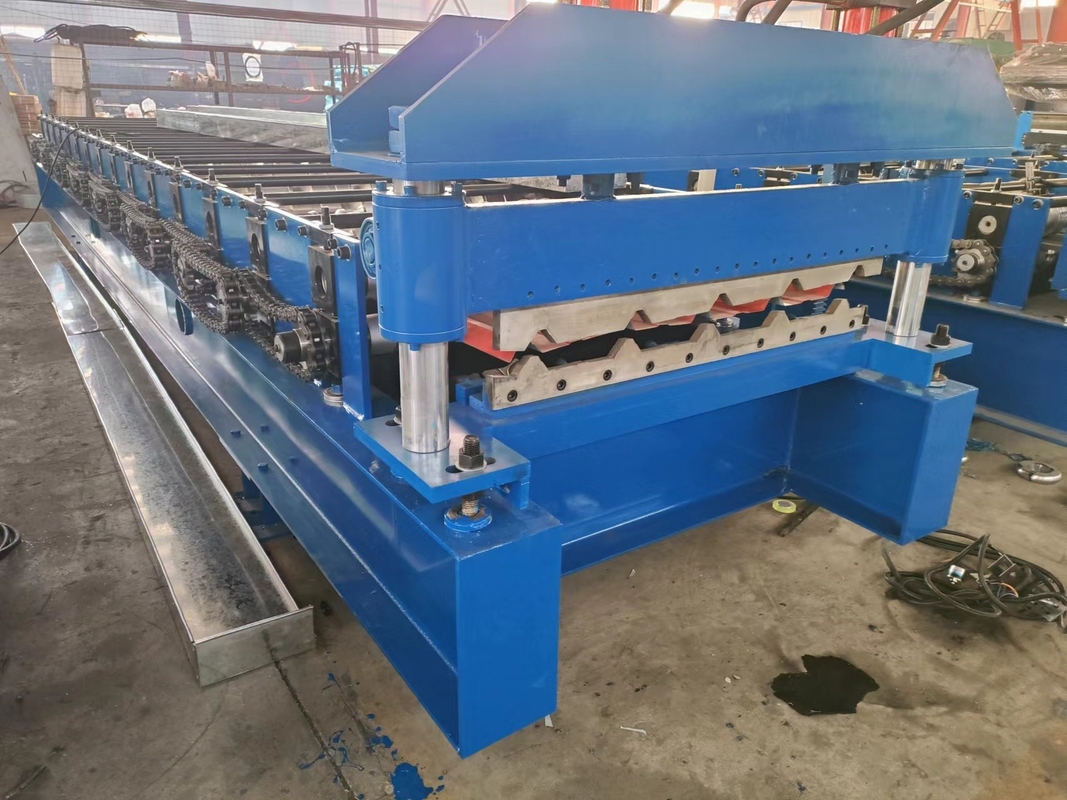 Neueste Art beliebte automatische Verzinkte Aluminium Farbige Stahlprofil Metall Dachplattenmaschine