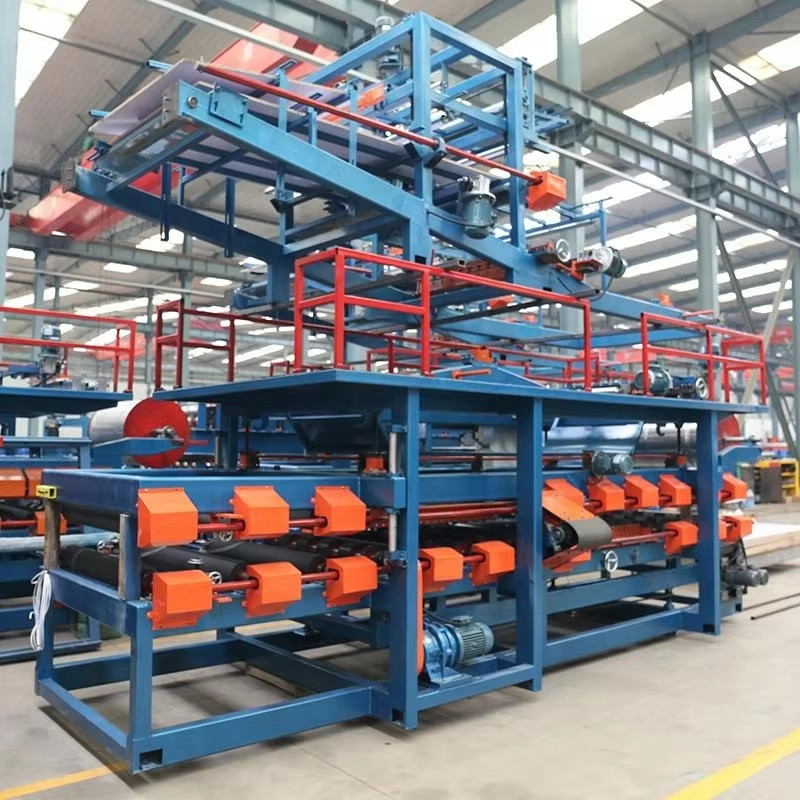 Kühlraum Wandplatte Sandwich-Blatt-Produktionslinie mit Flying Tracking-Schnittsystem Formgeschwindigkeit 3-6m/min