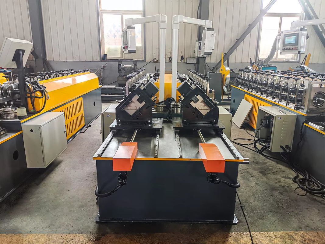 Leichte Stahlrahmenmaschine für die Profilformung von Stangen und Truss für Produktionsanlagen und Baustoffgeschäfte