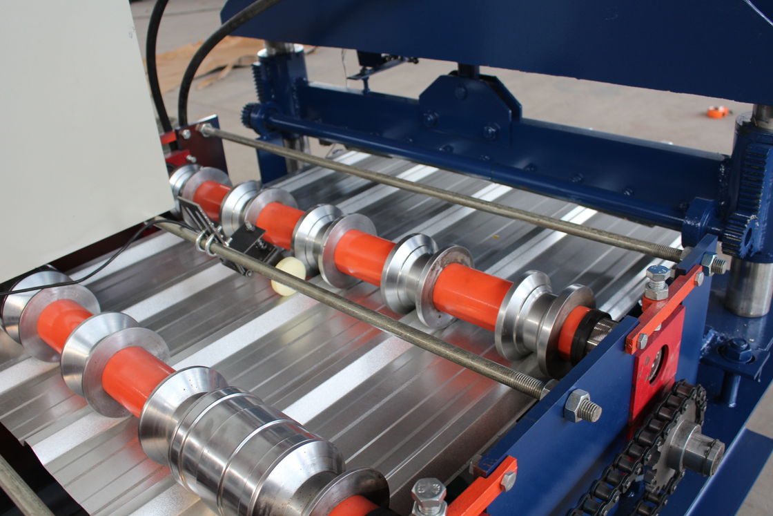 380v 50hz Ribtype Roof Roll Forming Machine 36 Abdeckung 3/4 Hohe Rippen Einfache Bedienung