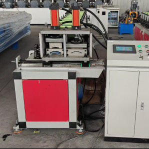2025 Neues Design Metall Pickett Zaun Roll Formmaschine Zaun Linien Amerika Stil