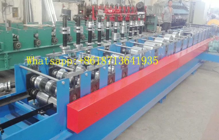 100 mm runde Rohrrinne Fallrohr Rollformmaschine Fliegensäge Schneidtyp