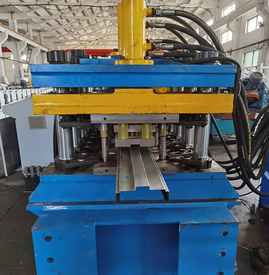 Stahltür-Rolle Plc 0.3mm, die Maschinen-variable Fugen-Breite bildet