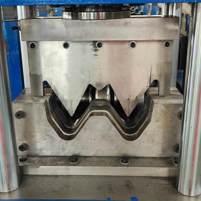 PLC-Highway Guardrail Formmaschine mit 80 mm Durchmesser