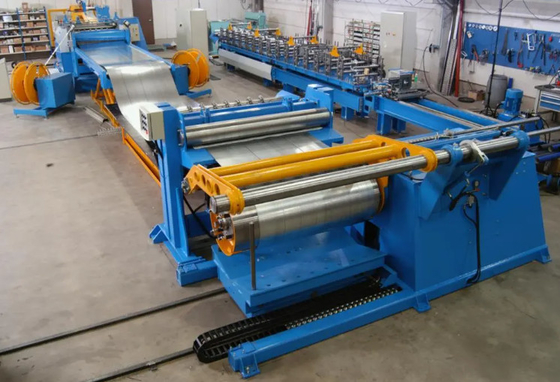 Scherende Linie ISO mit Schnitt zur Längen-Linie Maschinen-Stahlspulen-Schneidemaschine 40kw