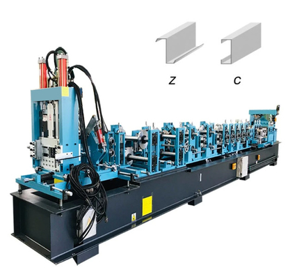 Die automatisierte CZ-Purlin-Rolle, die Maschinen-Bolzen bilden und die Bahn walzen ehemaliges 5.5kw kalt