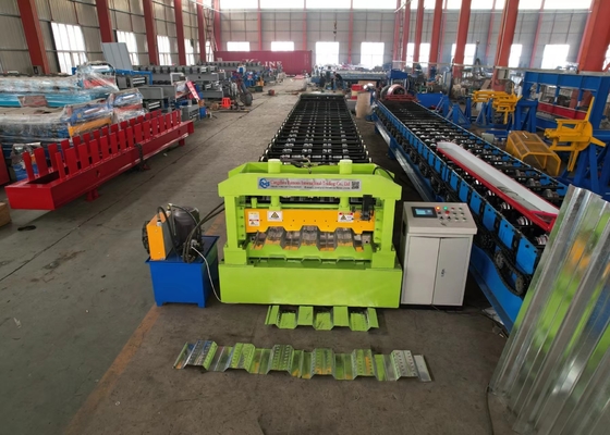 Trapezprofil-Bodendeck-Rollformmaschine aus verzinktem Stahl, 4 kW