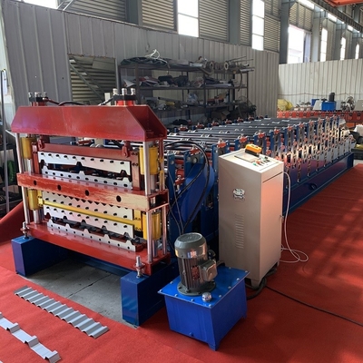 Glasig-glänzende Rolle der Dachplatte-4kw, die Maschinen-Ketten-Antrieb bildet