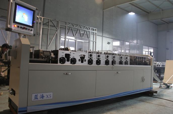 9 Rollen-Stud- und Gleis-Rollformmaschine