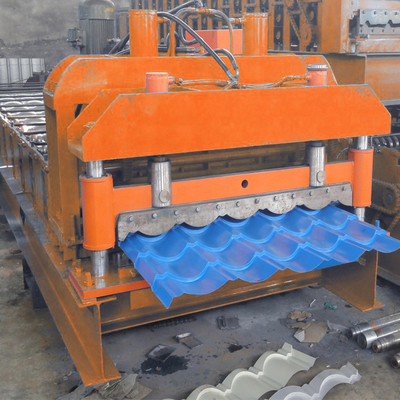 Langfristige Glasfliesen-Dachplatten-Rollformmaschine Kaltwirkungsbreite 1080 mm