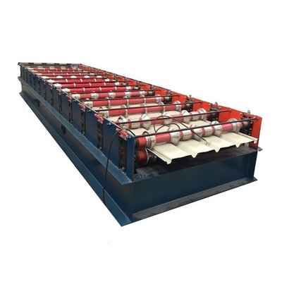 Automatisierte Hochgeschwindigkeits-Sandwich-Panel-Rollformmaschine mit Flying-Tracking-Schnitt