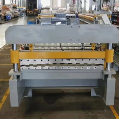 PLC-Steuerung Metall-Kaltdachplatte Machinery Dachfliese Wand Panel Roll Formmaschine