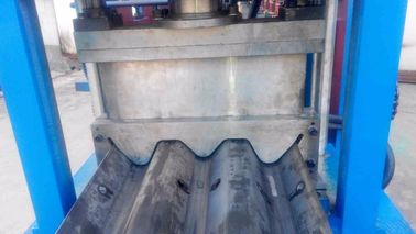 Leitschiene T 31, welche Strahln-Leitplanken-die Rolle der Maschinen-W bildet Maschine bildet