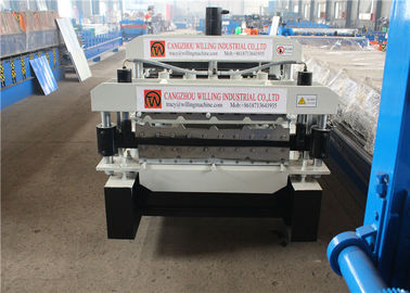 Rollen-Fensterladen-Tür der Metalldekorations-380v 50hz, die das Maschinen-Gang-Rad-Fahren bildet