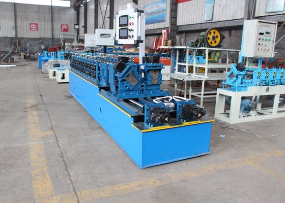 Heller Stahl-0.4-0.6mm Stärke-Bolzen und Bahn-Rolle, die Maschine bildet