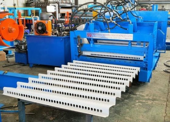 Dämpfen Sie Landstraßen-Leitschienen-die Rolle der Kollisionsvermeidungs-10mm ab, die Maschine bildet
