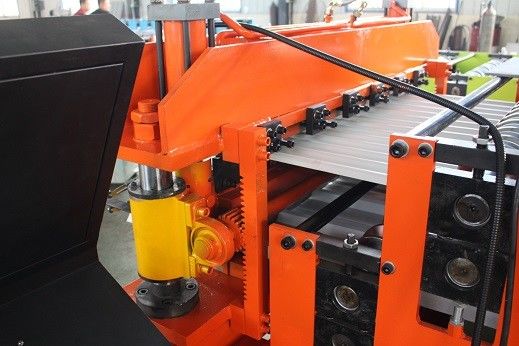Hydraulische Scherdoppelschicht-Rolle, die Maschine 18m/Min Automatic bildet
