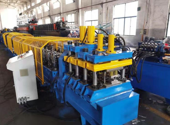 TÜRRAHMEN-Rolle hydraulische Scher-Ppgi Stahl, welchedie maschine automatisch bildet