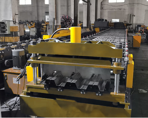 Metalldecking-Boden-Plattform-Rolle, die Maschinen-lärmarmes Niveau bildet