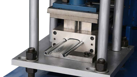0.3-2MM-Rollformmaschine mit 15 Stationen